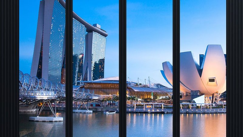 选择旅游公司时，要关注其信誉与资质。以下是一些判断标准：
